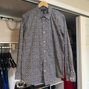 Slim-Fit Non-Iron Dress Shirt